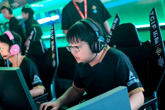 4的比分 4的比分